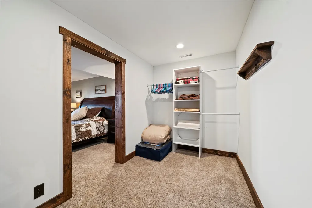64 Dimanche Drive Townsend MT 59644