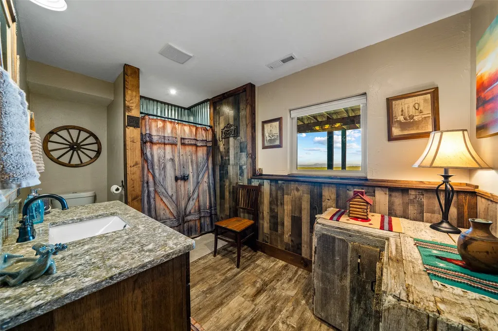 64 Dimanche Drive Townsend MT 59644