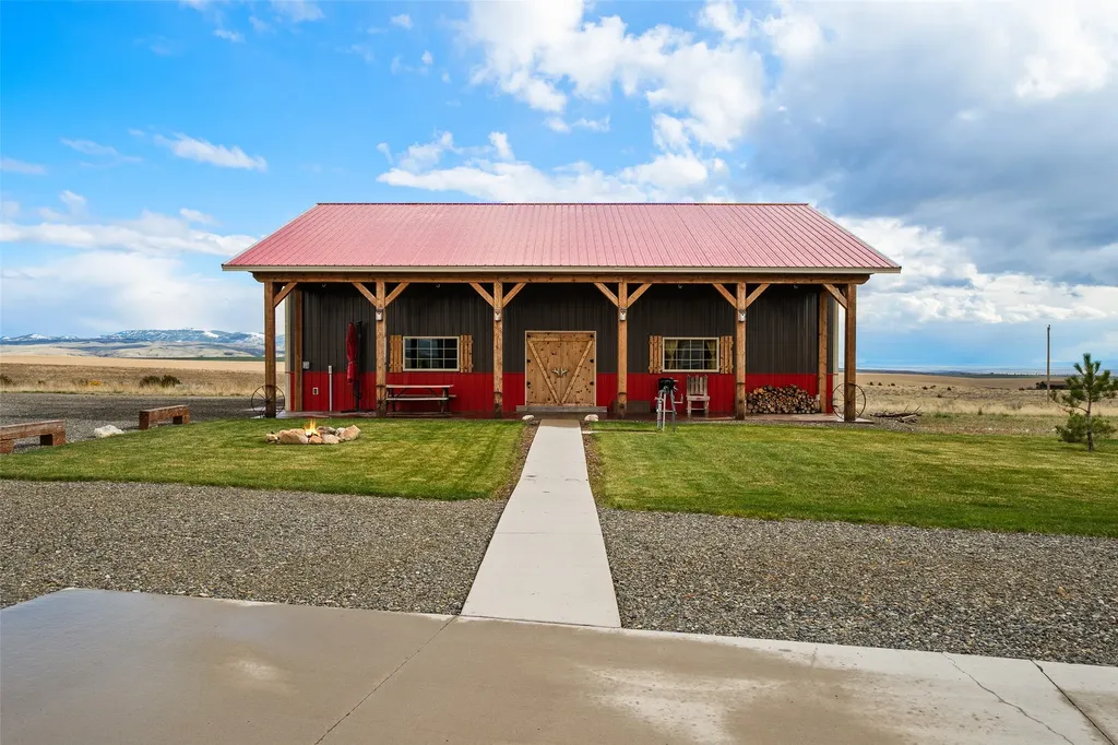 64 Dimanche Drive Townsend MT 59644
