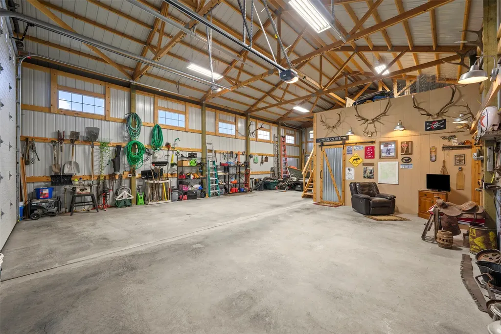 64 Dimanche Drive Townsend MT 59644