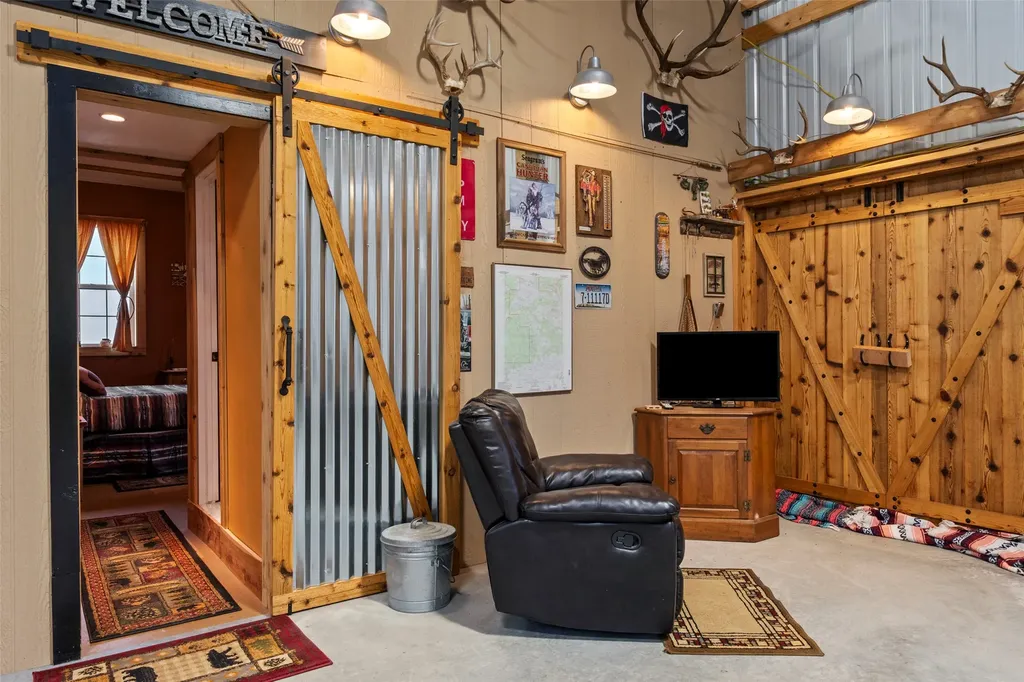 64 Dimanche Drive Townsend MT 59644