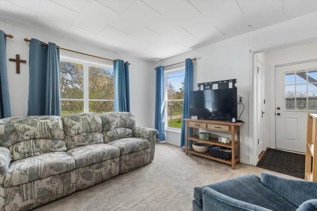 1575 Mount Highway 35 Kalispell MT 59901