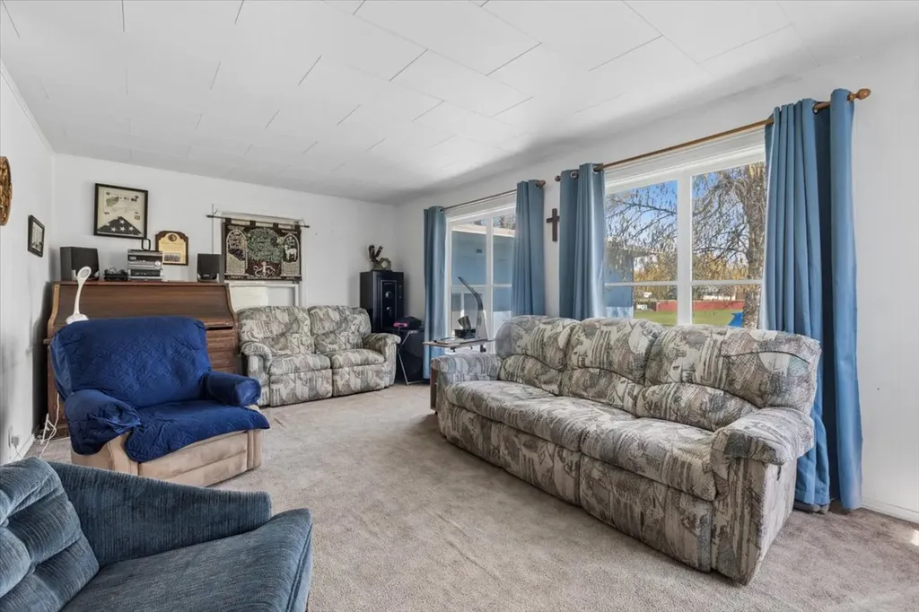 1575 Mount Highway 35 Kalispell MT 59901