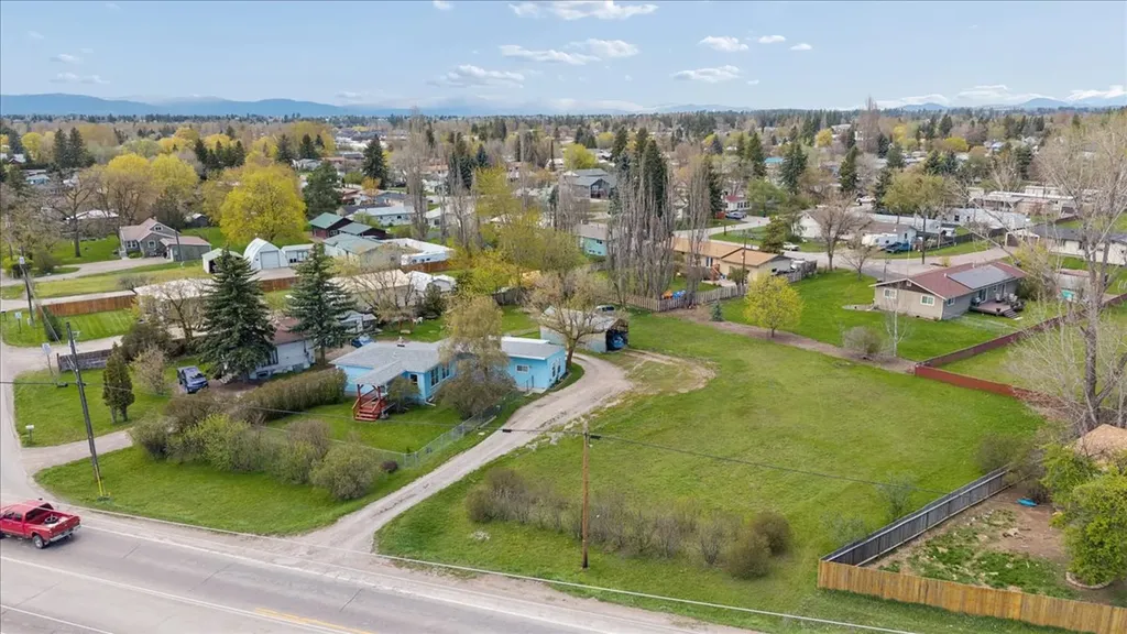 1575 Mount Highway 35 Kalispell MT 59901