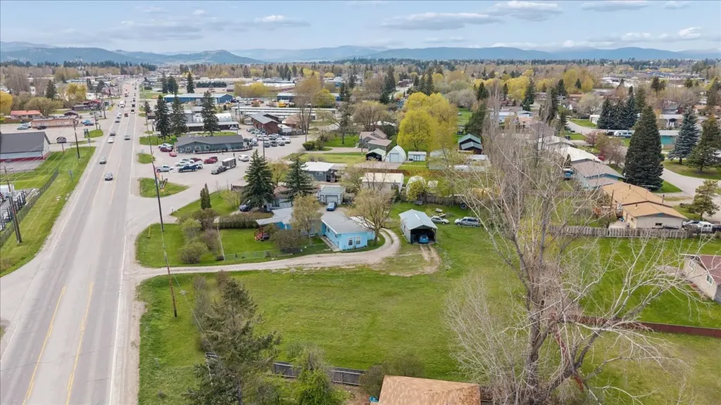 1575 Mount Highway 35 Kalispell MT 59901