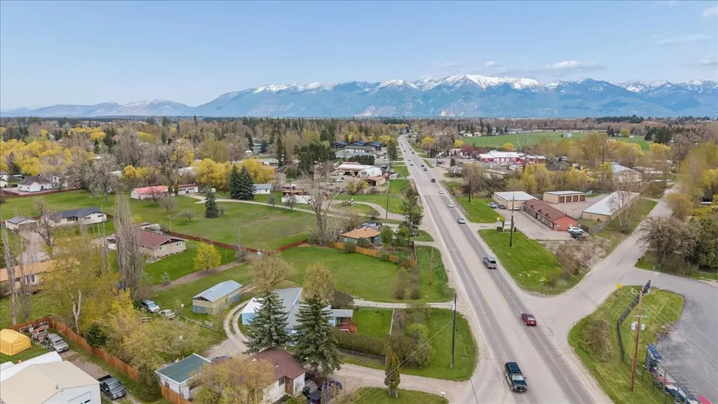 1575 Mount Highway 35 Kalispell MT 59901