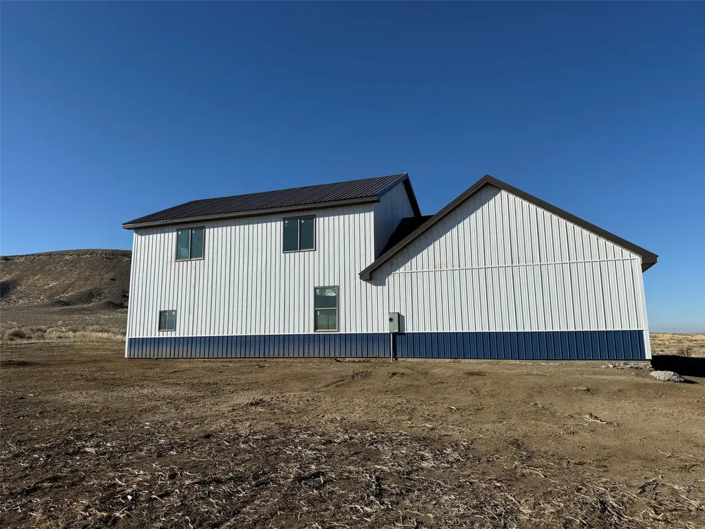 60 Five Mile Creek Road Edgar MT 59026