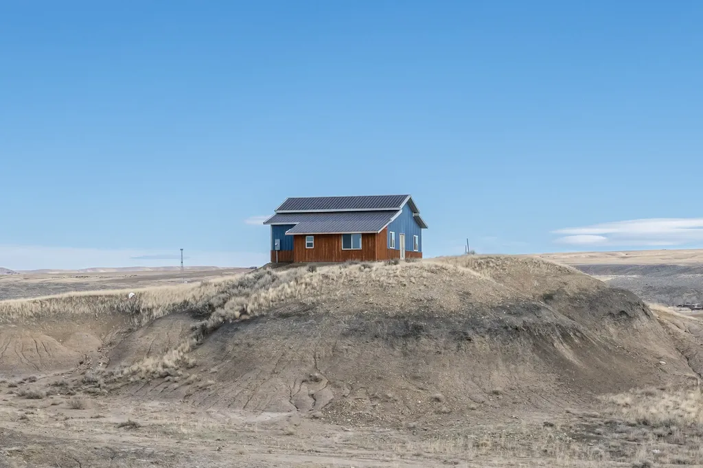 60 Five Mile Creek Road Edgar MT 59026
