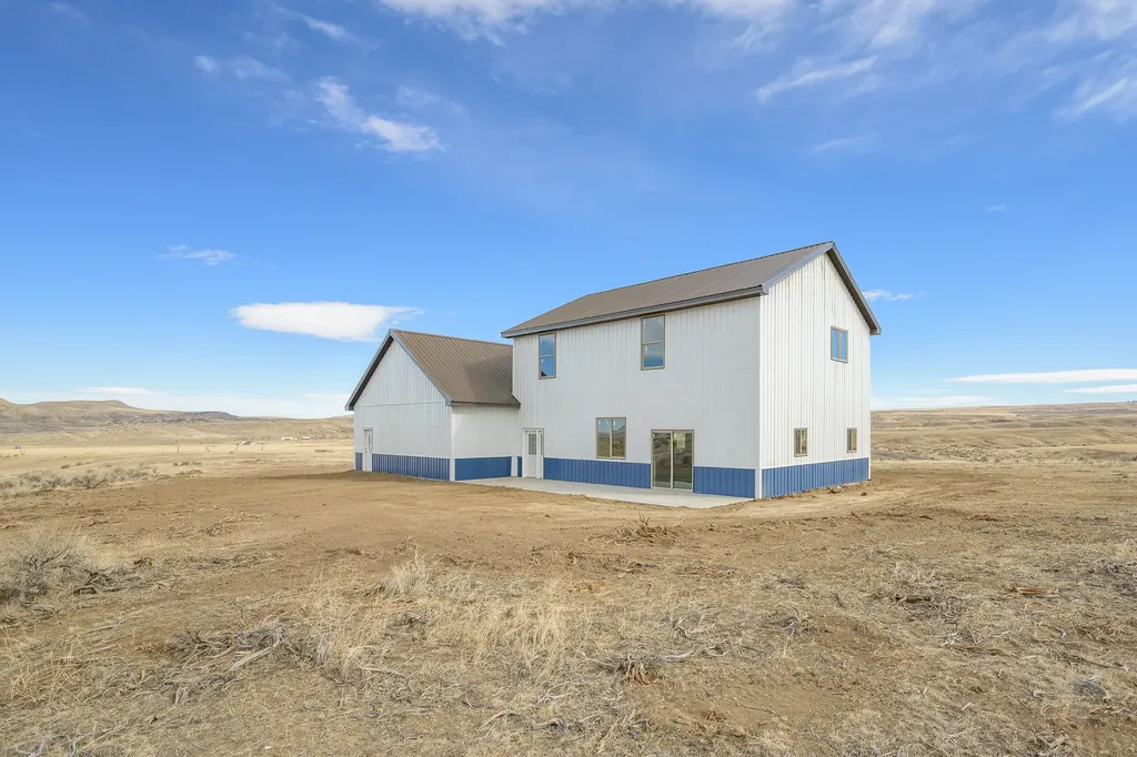 60 Five Mile Creek Road Edgar MT 59026