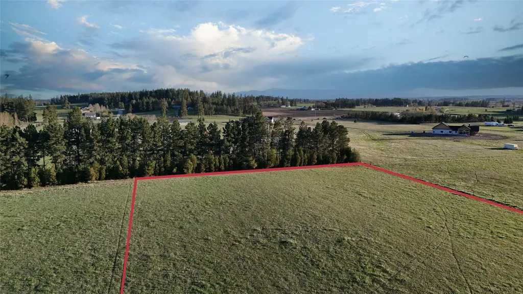 148 Fox Lane Columbia Falls MT 59912