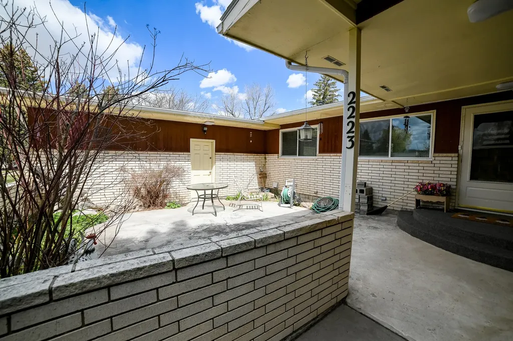 2223 Cherry Drive Great Falls MT 59404