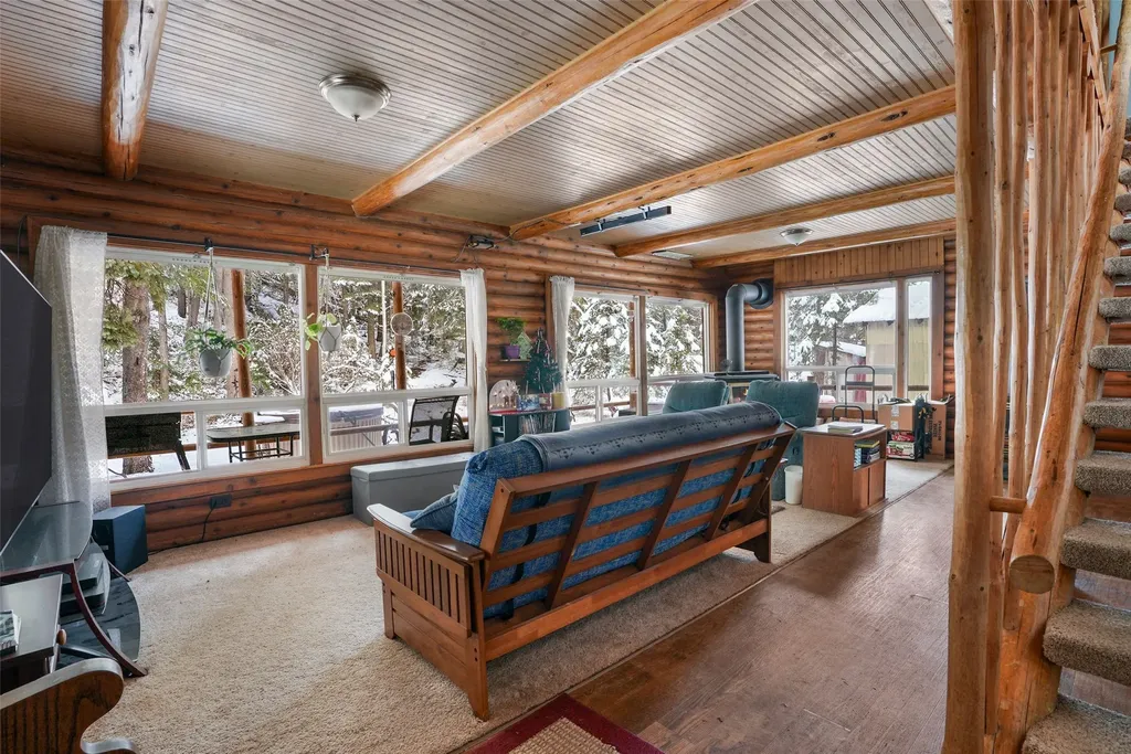 136 Brown Bear Lane De Borgia MT 59830