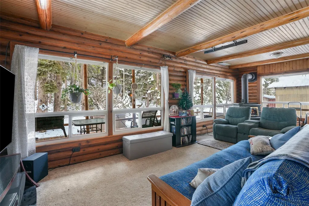 136 Brown Bear Lane De Borgia MT 59830