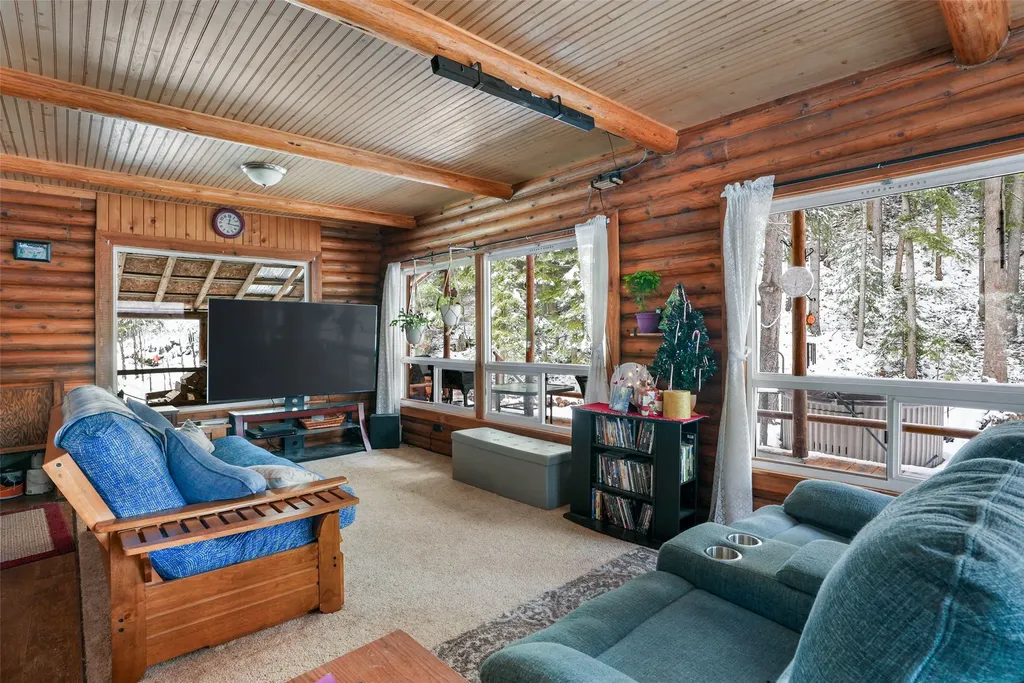 136 Brown Bear Lane De Borgia MT 59830