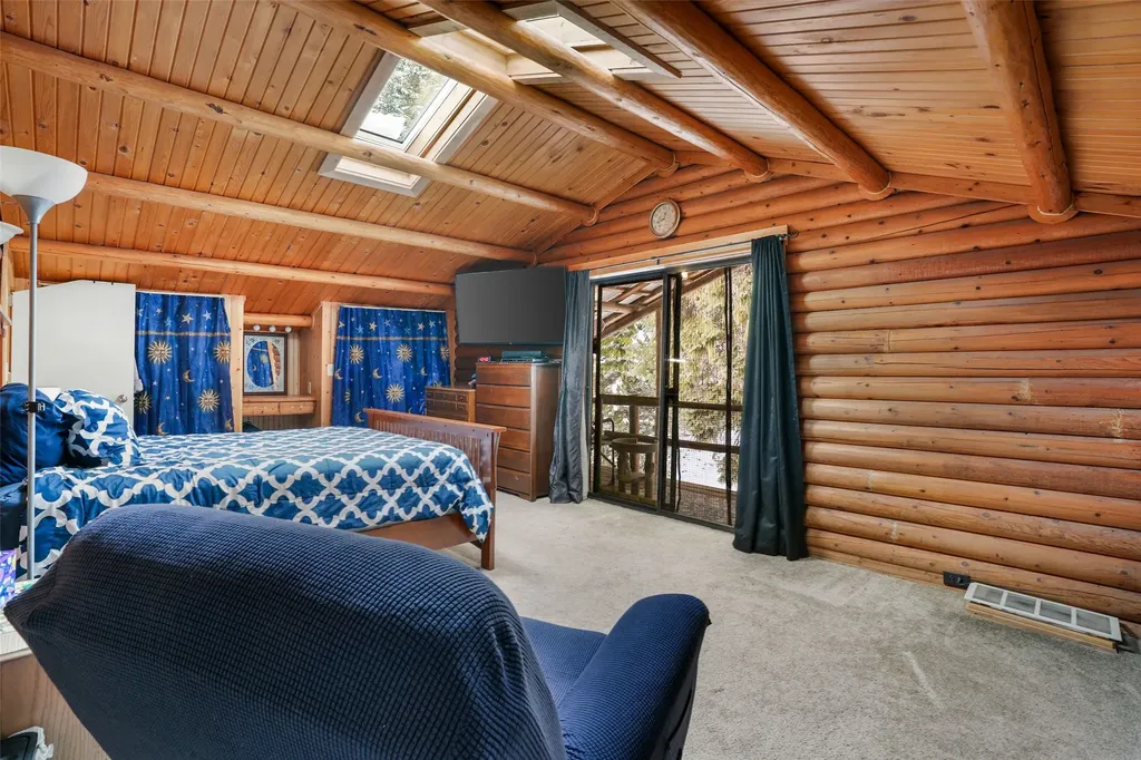 136 Brown Bear Lane De Borgia MT 59830