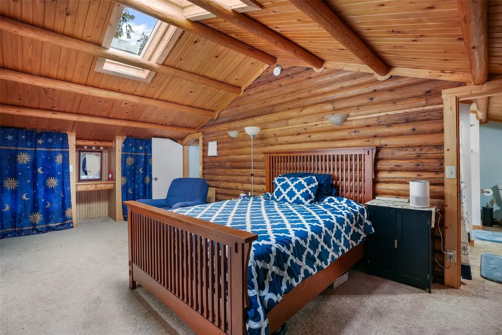 136 Brown Bear Lane De Borgia MT 59830