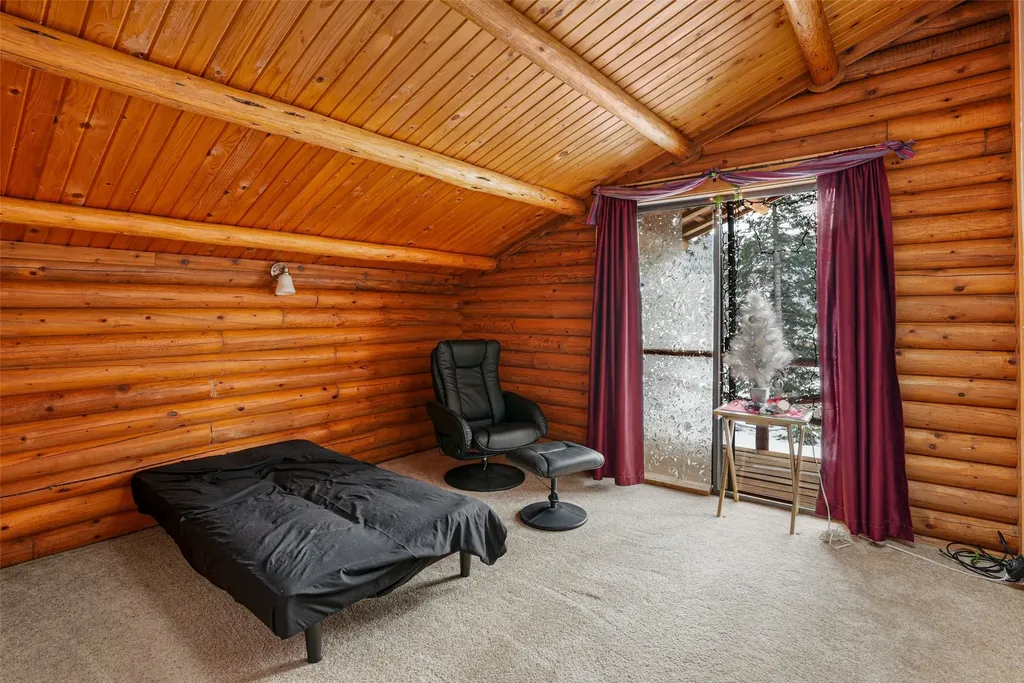 136 Brown Bear Lane De Borgia MT 59830