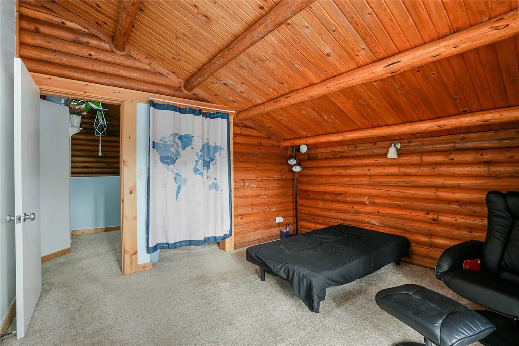 136 Brown Bear Lane De Borgia MT 59830