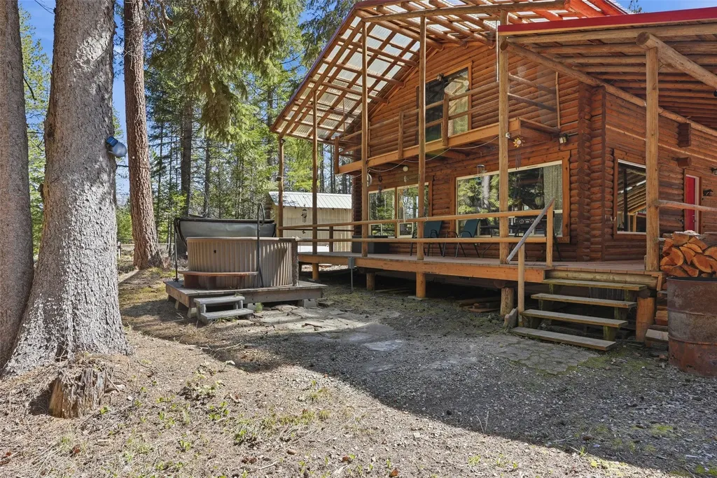 136 Brown Bear Lane De Borgia MT 59830