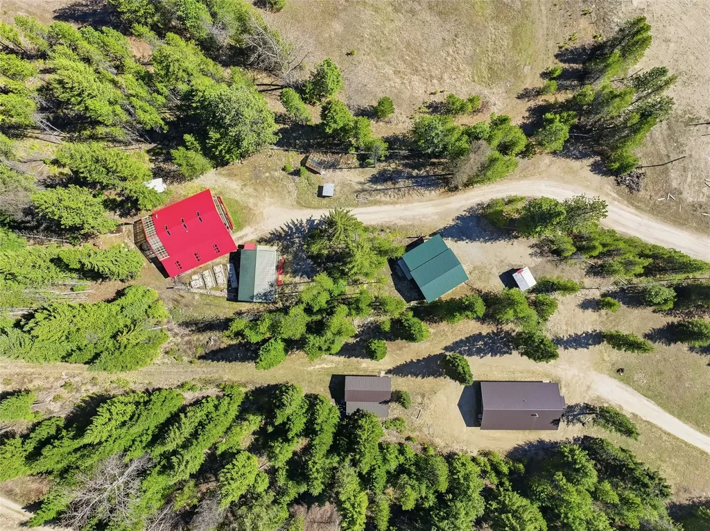 136 Brown Bear Lane De Borgia MT 59830