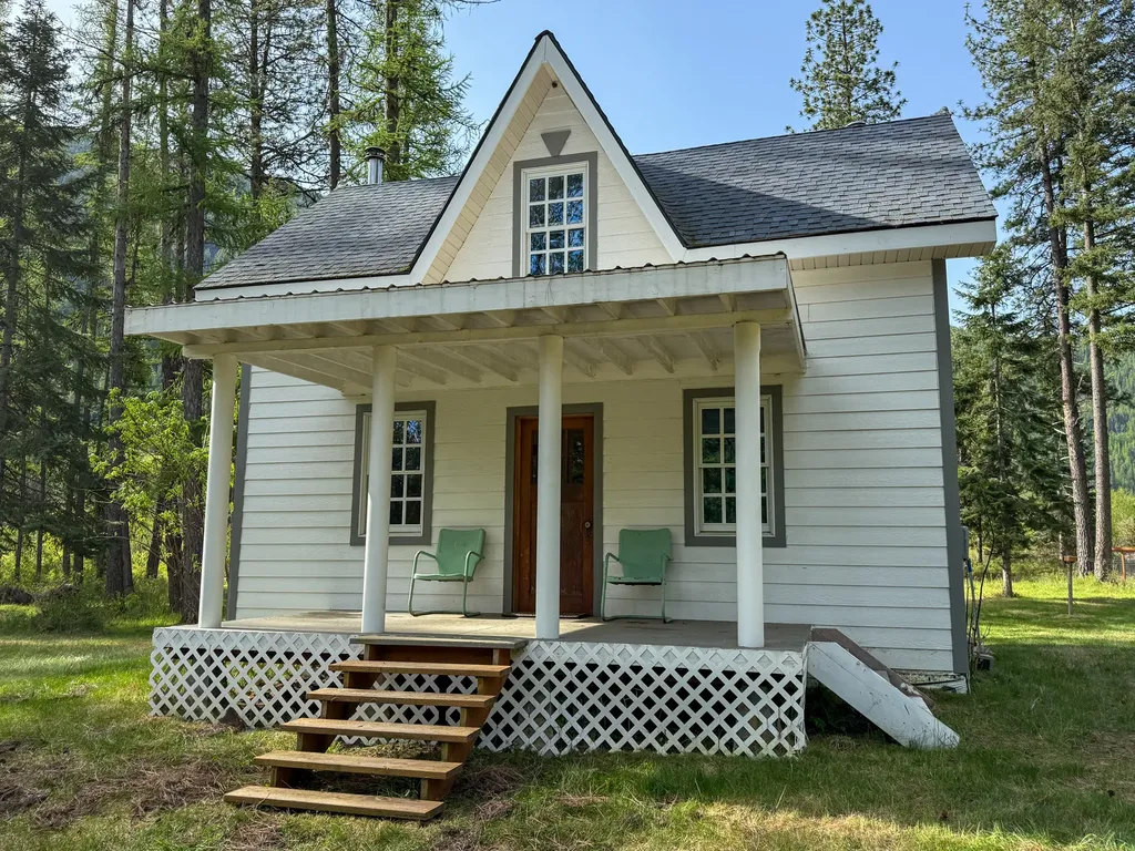 168 Hope Valley Road Trout Creek MT 59874