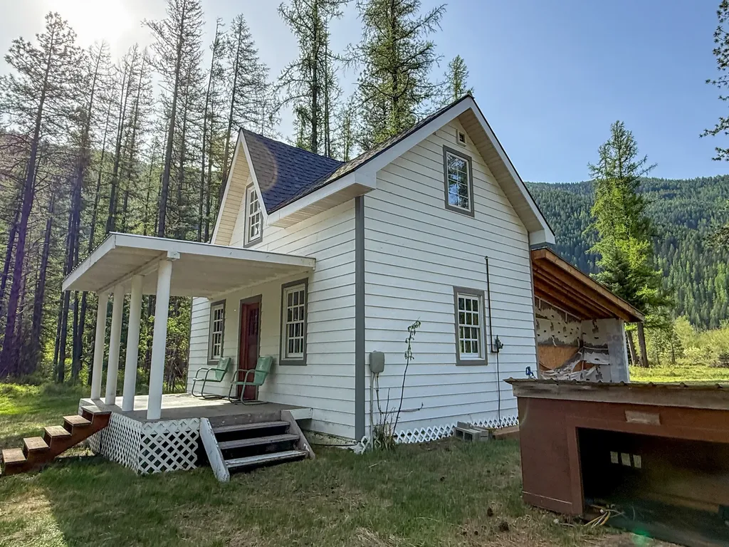 168 Hope Valley Road Trout Creek MT 59874