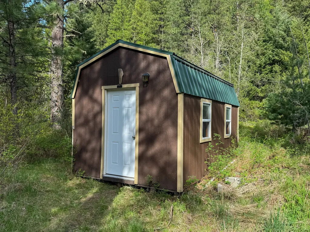 168 Hope Valley Road Trout Creek MT 59874