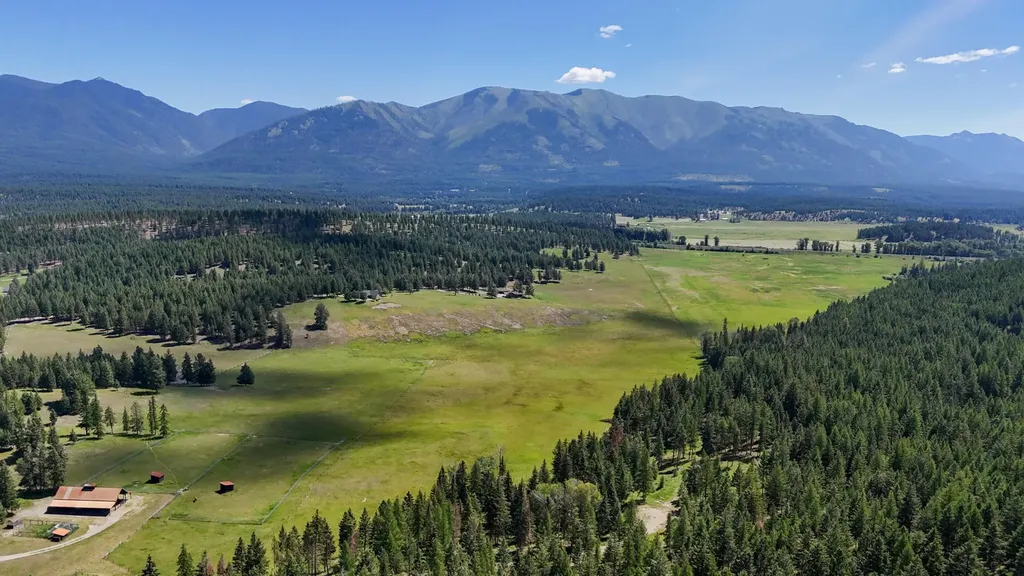 340 Eagle Lake Loop Fortine MT 59918