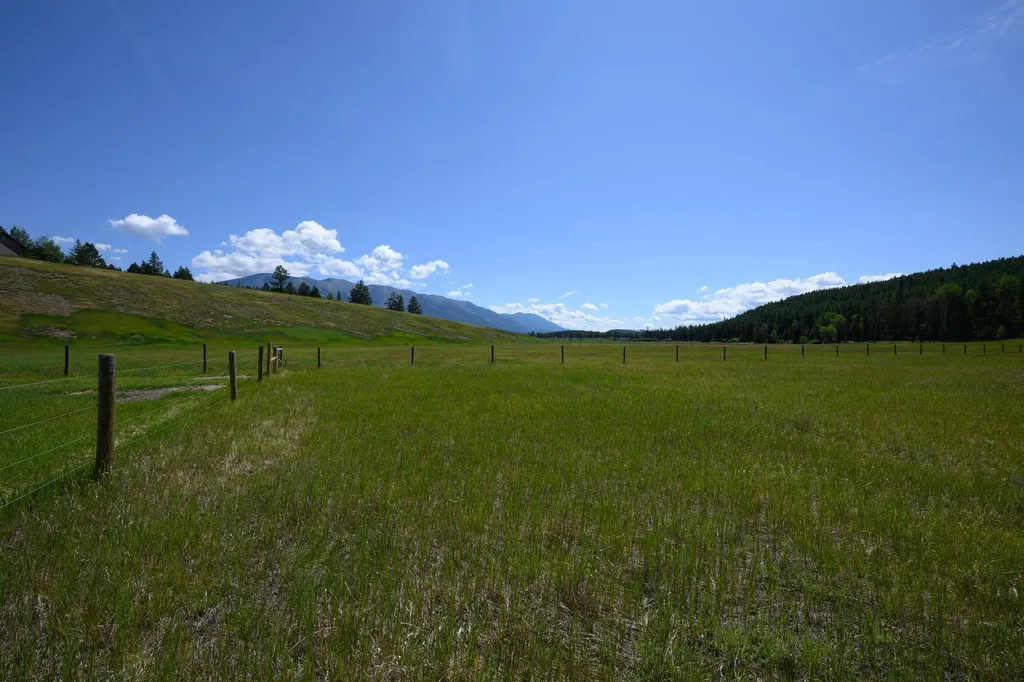 340 Eagle Lake Loop Fortine MT 59918