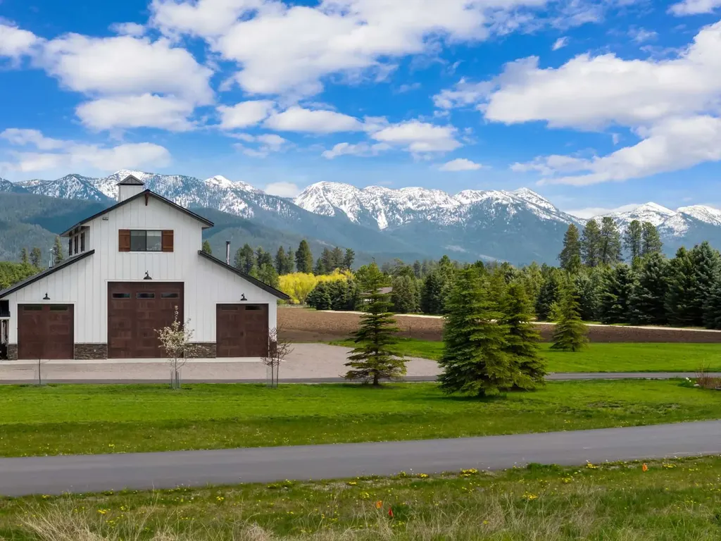 1128 Tree Farm Road Kalispell MT 59901