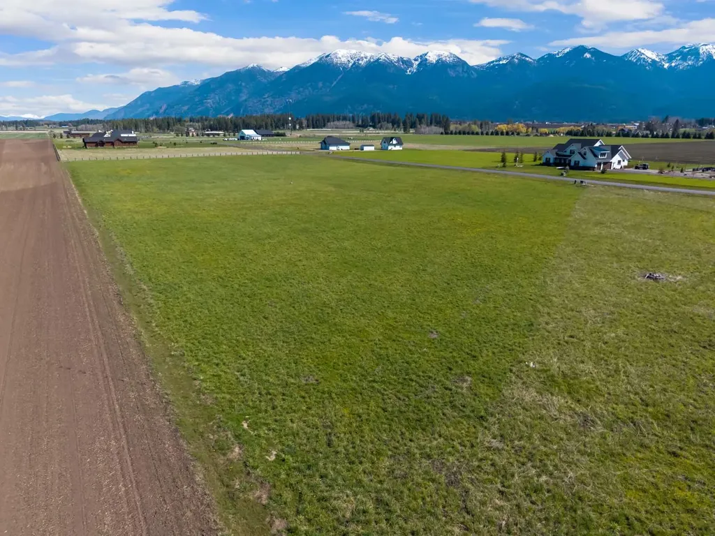 1128 Tree Farm Road Kalispell MT 59901