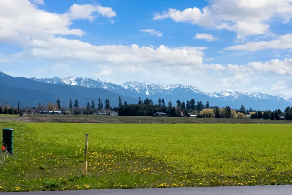 1128 Tree Farm Road Kalispell MT 59901