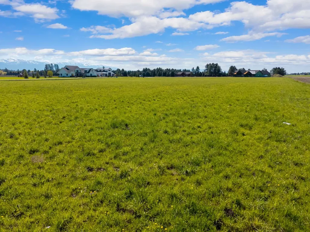 1128 Tree Farm Road Kalispell MT 59901