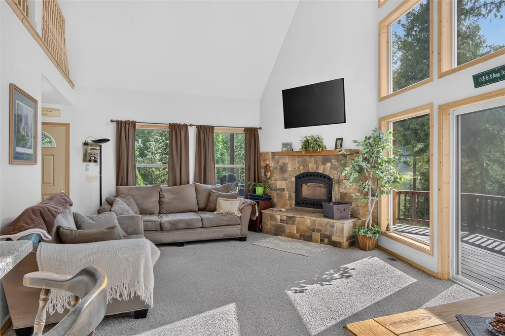 719 Doonan Mountain Road Troy MT 59935