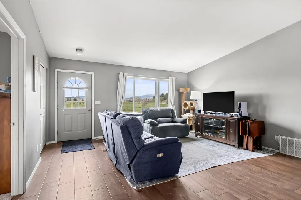 909 E Clinton Street East Helena MT 59635