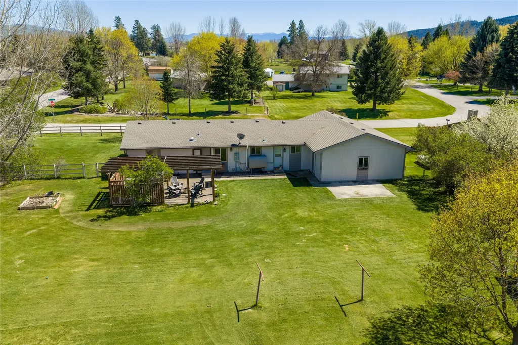 19507 Bryce Putnam Drive Frenchtown MT 59834
