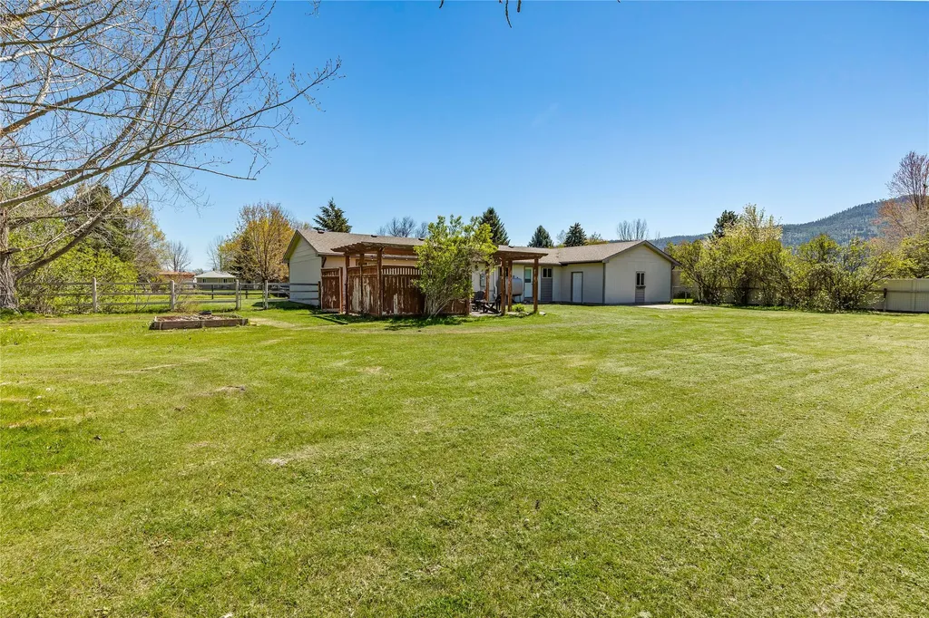 19507 Bryce Putnam Drive Frenchtown MT 59834