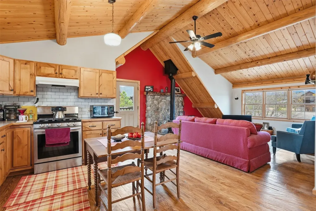 241 Orr Loop Darby MT 59829