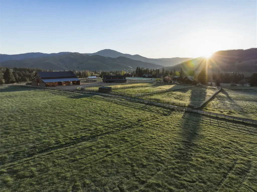241 Orr Loop Darby MT 59829