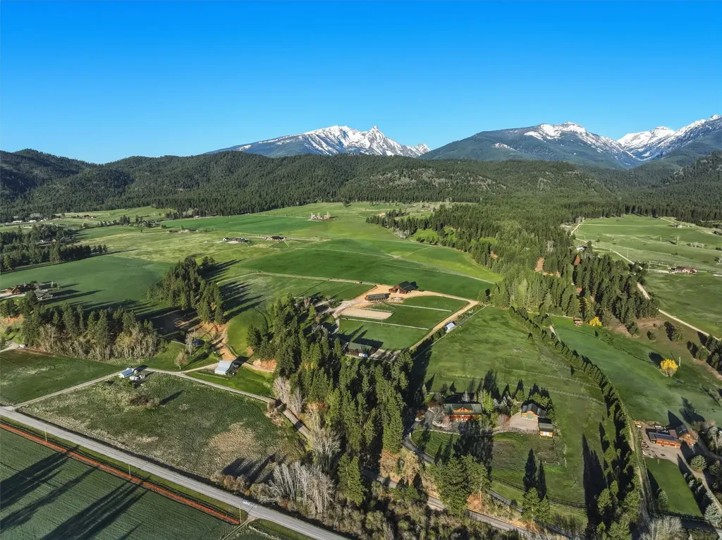241 Orr Loop Darby MT 59829