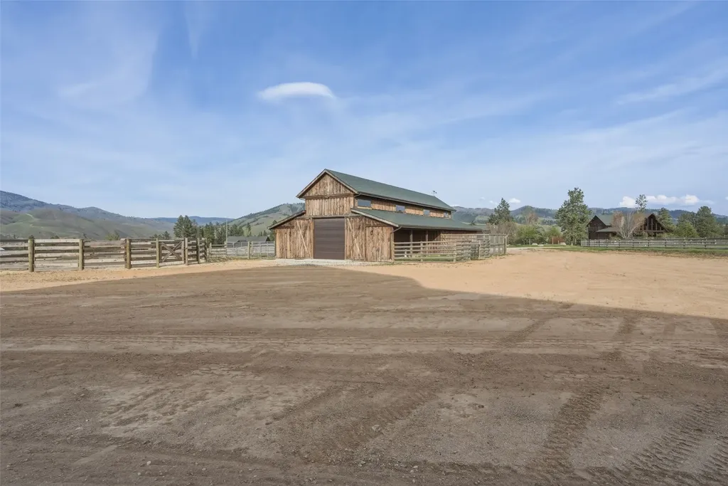 241 Orr Loop Darby MT 59829