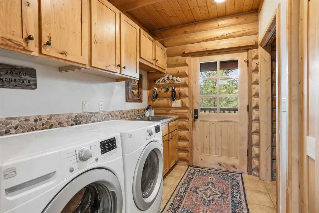241 Orr Loop Darby MT 59829
