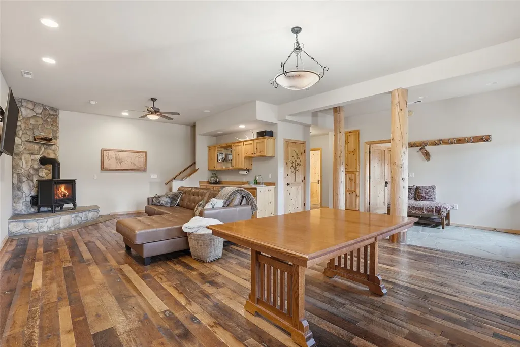 241 Orr Loop Darby MT 59829