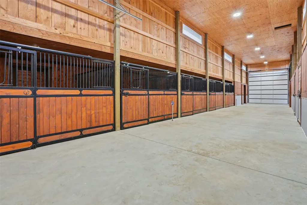 241 Orr Loop Darby MT 59829