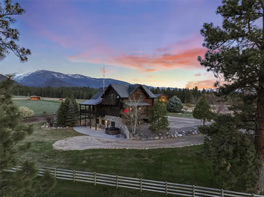 241 Orr Loop Darby MT 59829