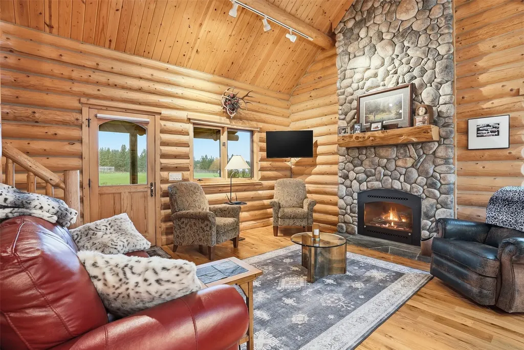 241 Orr Loop Darby MT 59829