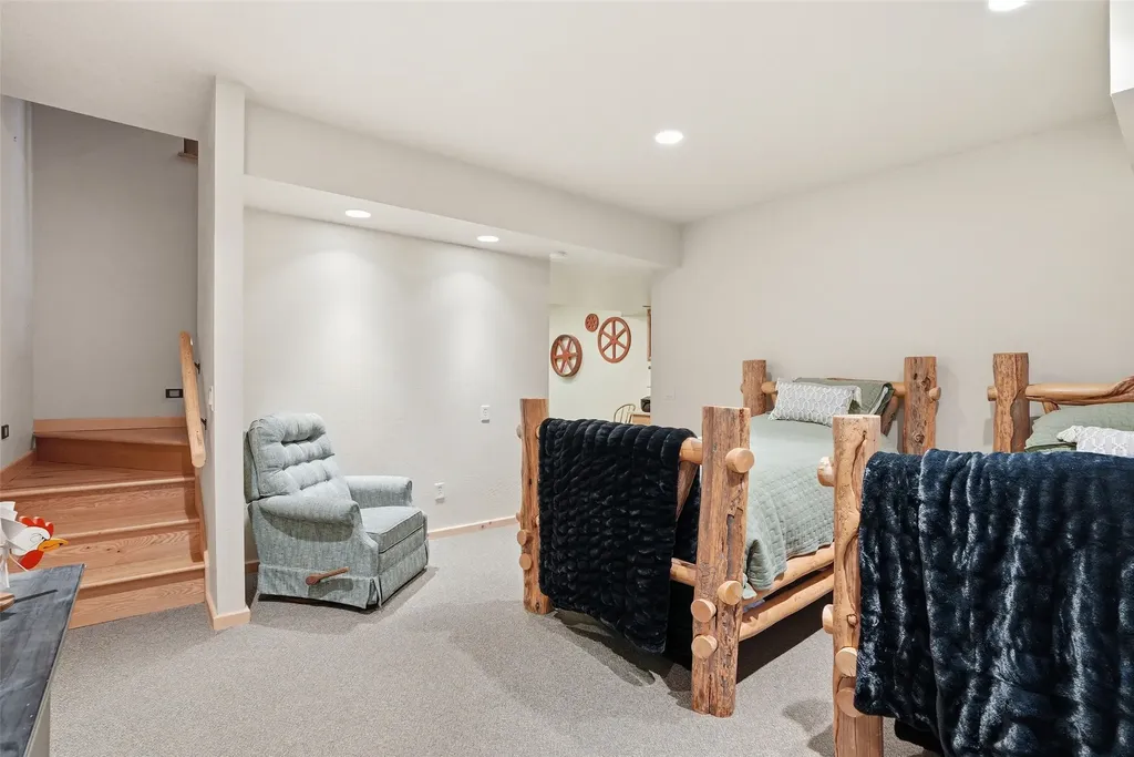 241 Orr Loop Darby MT 59829