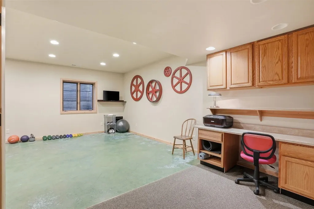 241 Orr Loop Darby MT 59829