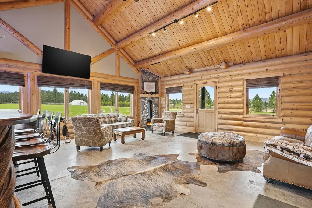 241 Orr Loop Darby MT 59829