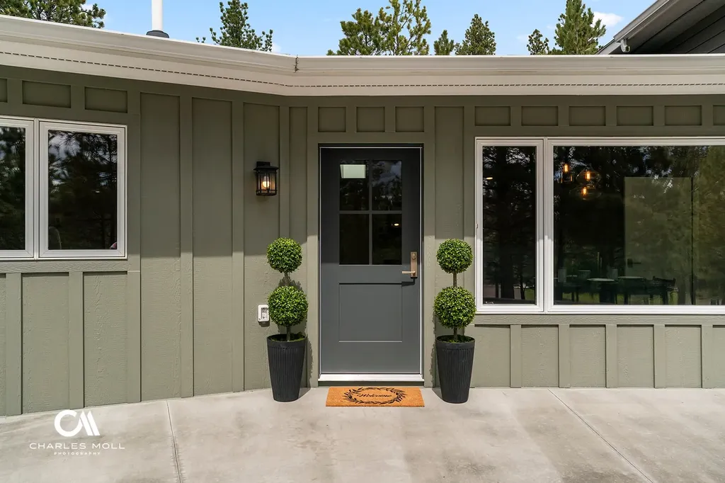 11 Bugle Road Clancy MT 59634